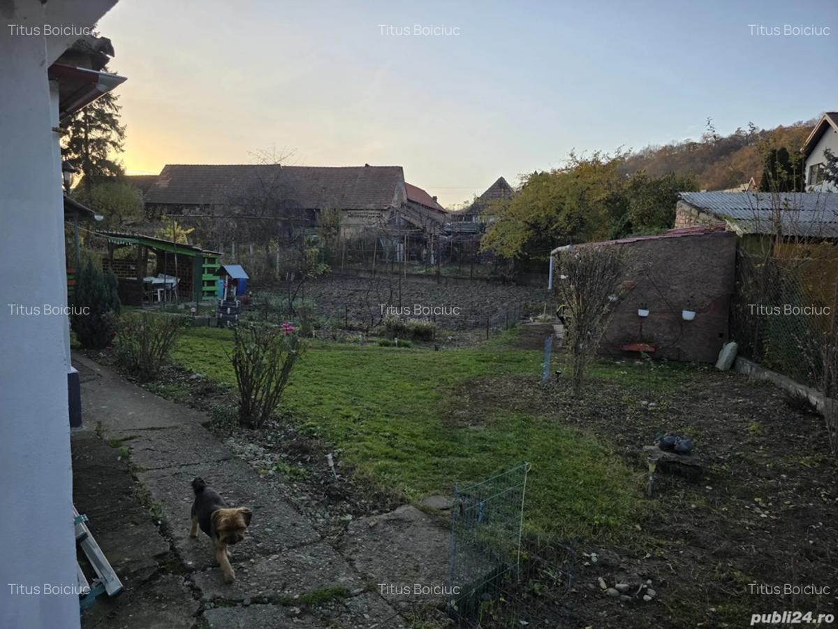 Casa de vanzarea - 1