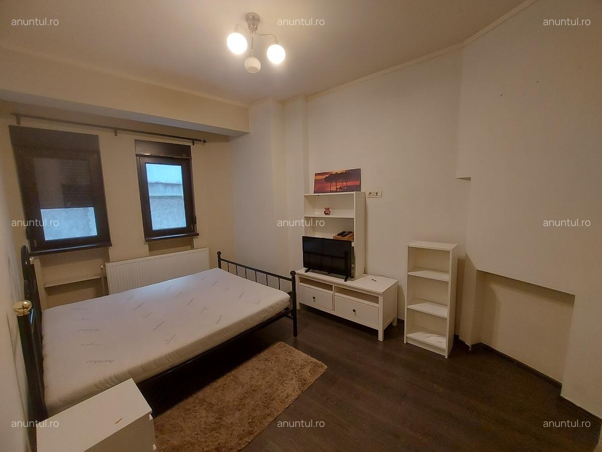 Armeneasca, Mosilor - 4