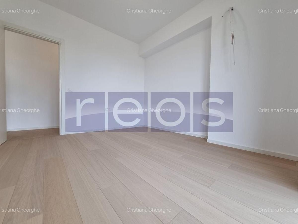 Apartament cu 3 camere decomandat, mobilat în Băneasa - 15