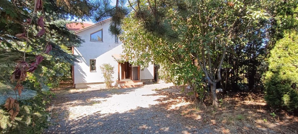 Casa cu 3 dormitoare si birou-Brasov - 1
