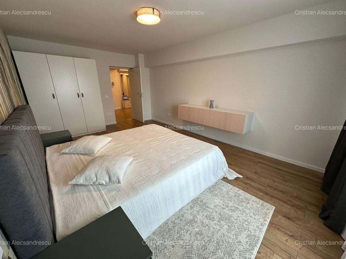 Apartament cu 2 camere semidecomandat în P-ța Unirii - 9