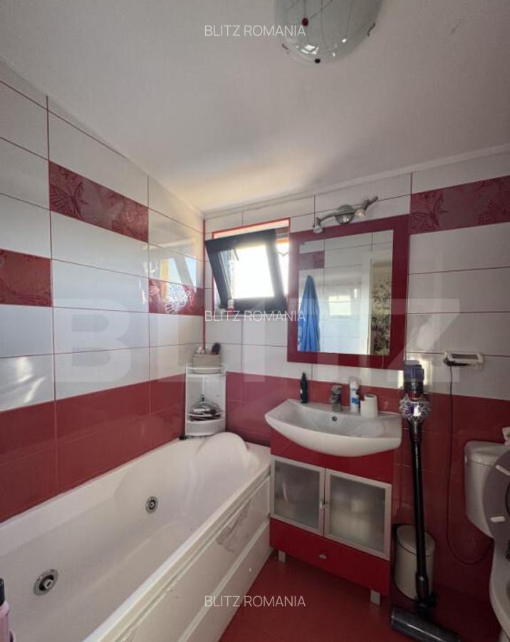 Apartament de vanzare, cu 4 camere, zona Facultatea de Drept - 5