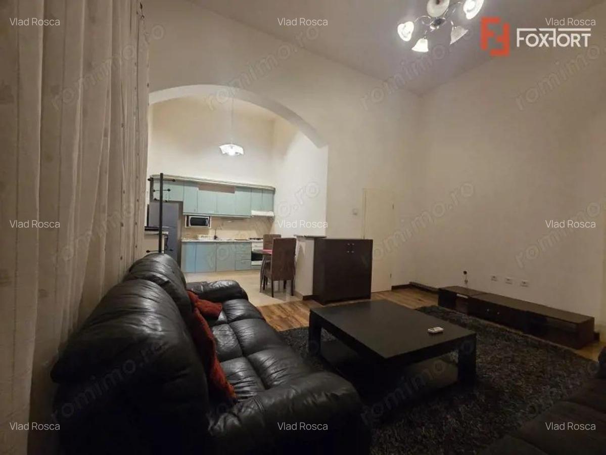 Apartament cu 2 camere semidecomandat, et 1, zona Centrala - 10