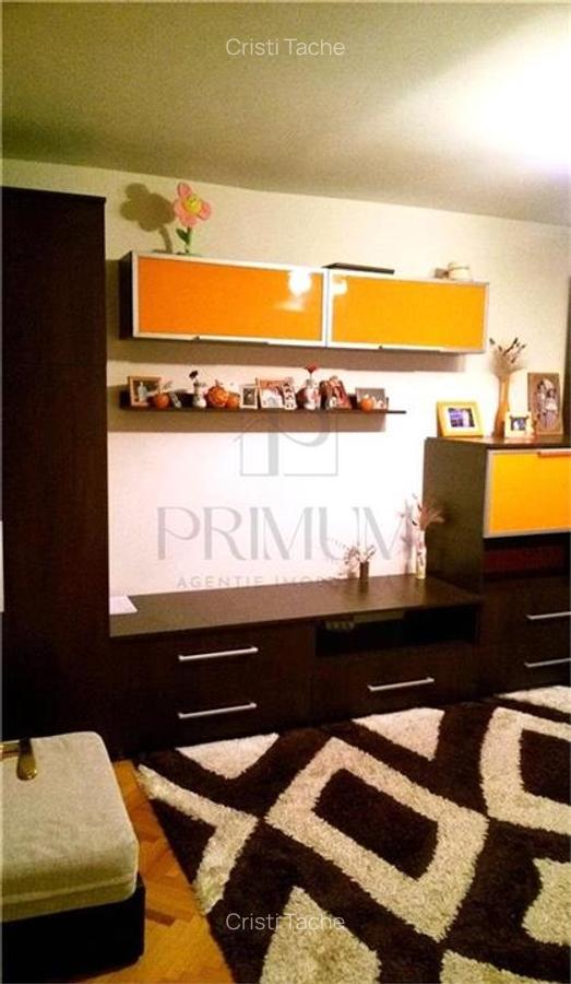 BUCOVINA - 3 camere - 2 bai - 2 balcoane - clima - decomandat - ETAJ 3 - 6