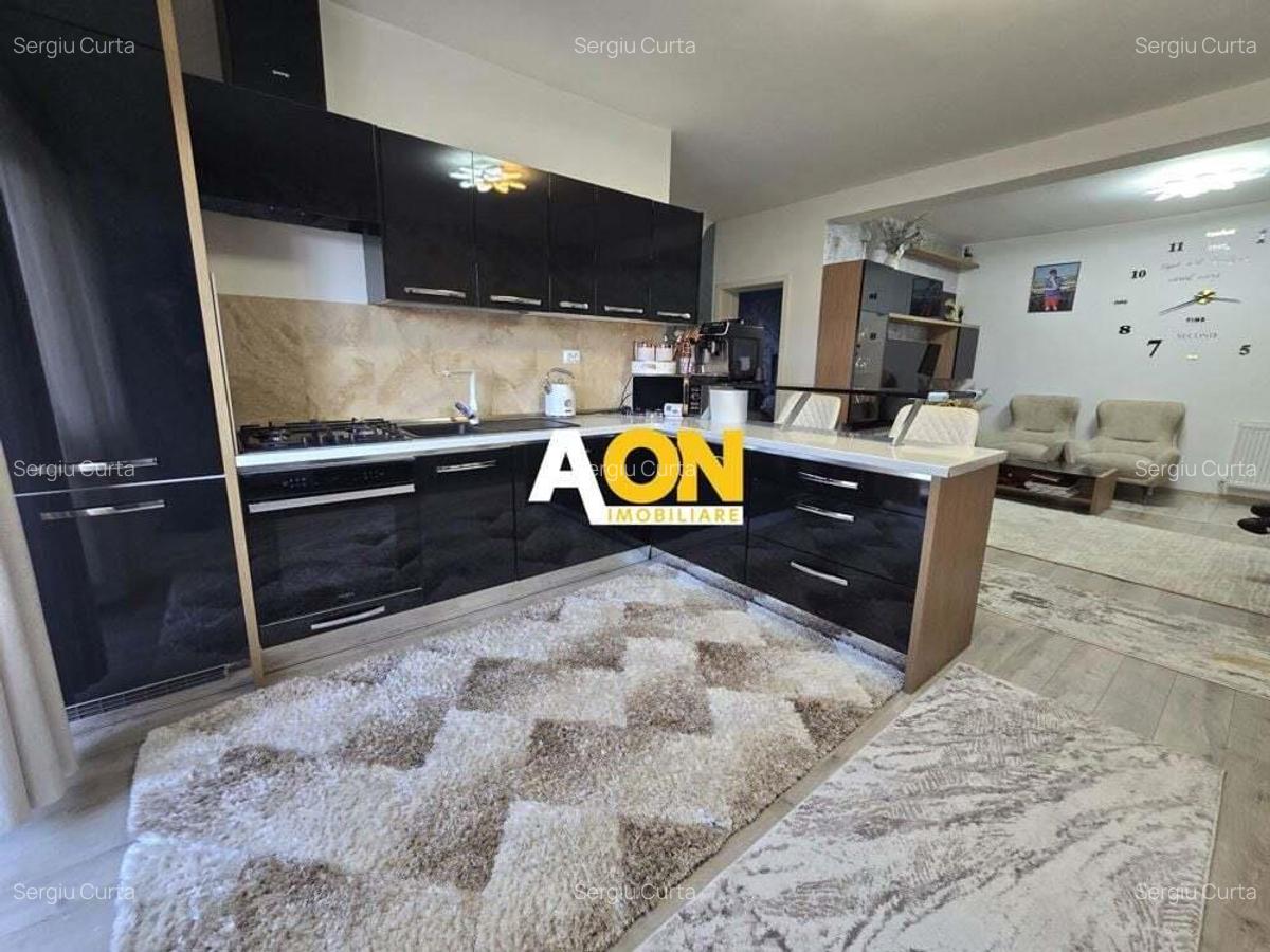 Apartament 3 Camere Decomandat Etaj 1, Bloc Nou - 1