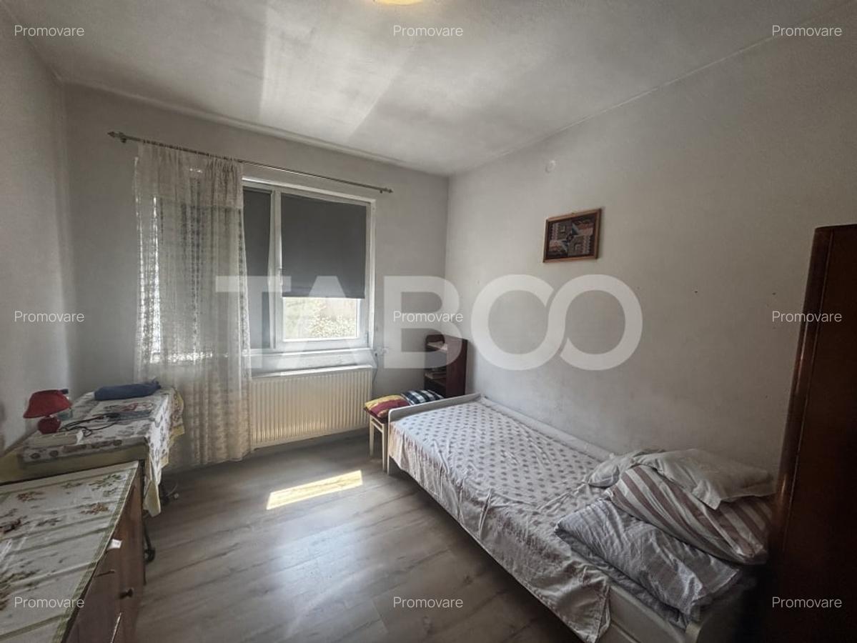 Casa de vanzare 3 camere curte libera de 90 mp zona Gusterita Sibiu - 3