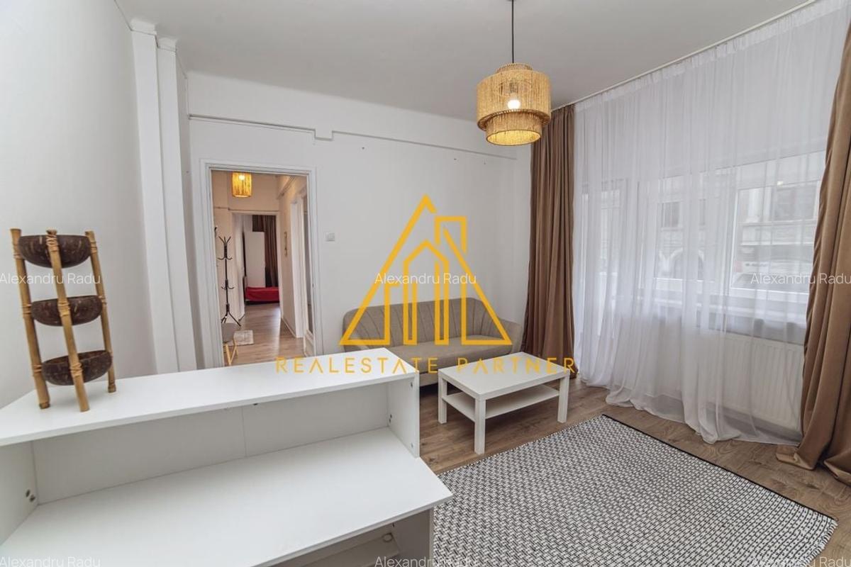 Apartament 4 camere renovat, central, ideal rezidențial sau activitate business - 2