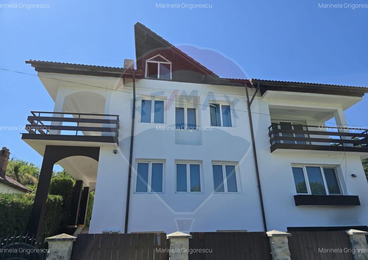 Casa / Vila cu 4 camere de vanzare - 7