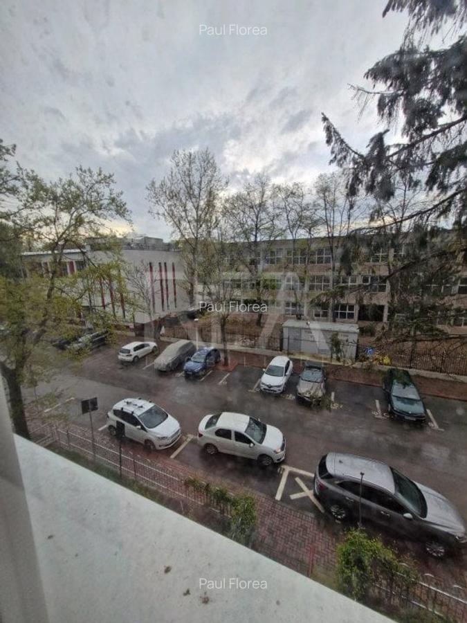 APARTAMENT CU 4 CAMERE DE VANZARE IN ZONA 1 DECEMBRIE 1918 la 132000 EUR - 29