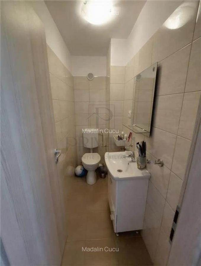 DAMBOVITA - 3 CAM - ETJ.1 - 2 BAI - ANVELOPAT - CENTRALA - ZONA EXCELENTA - 7