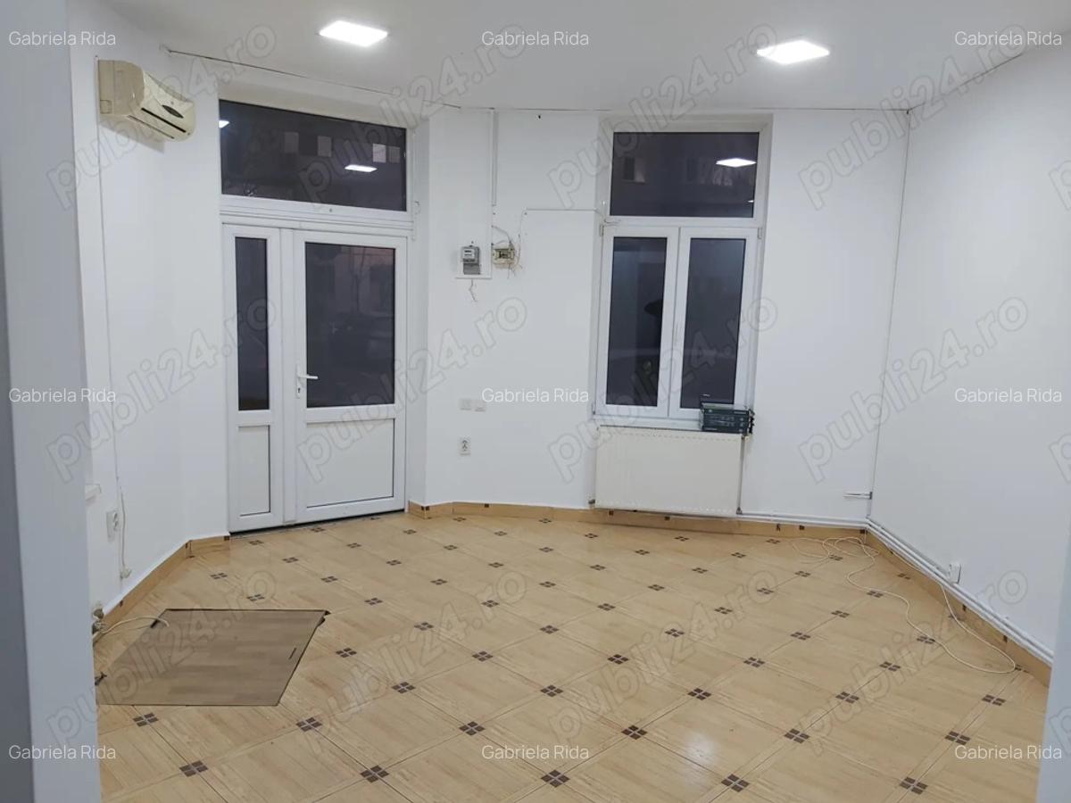 Vand casa cu spatiu comercial,120 mp,central,cu deschidere la 2 strazi - 5
