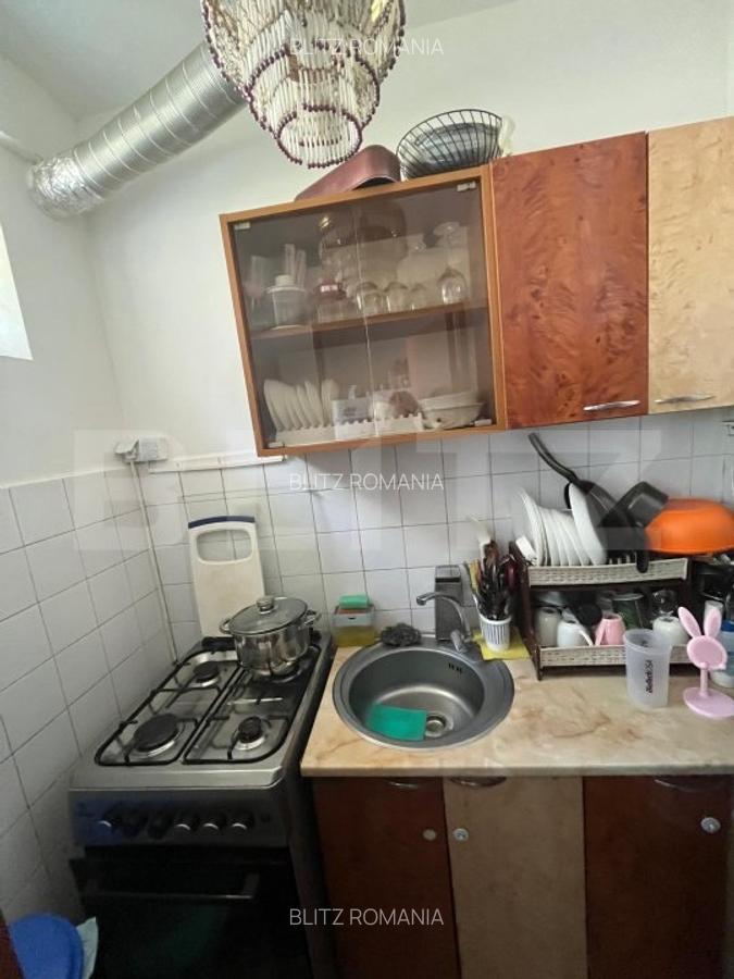 Apartament cu 2 camere, mobilat, etaj 4, zona Liceu Blaga - 11
