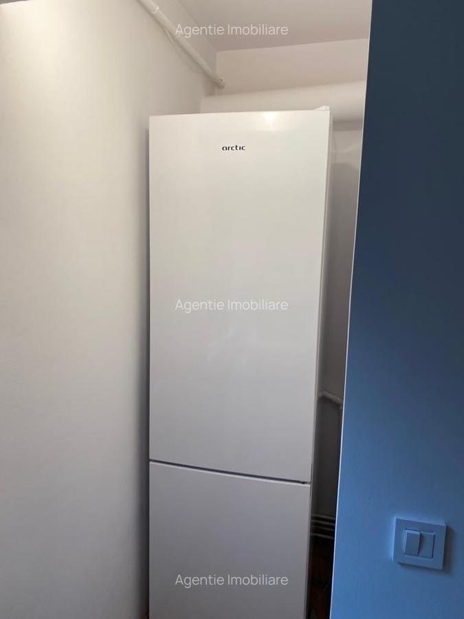 Garsoniera, decomandata, moderna, centrala, metrou Drumul Taberei, str Sibiu, 4 - 5