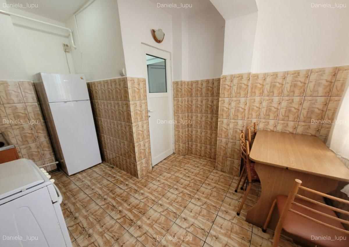 Apartament 2 camere, Aleea Plopilor, zona 9 Mai - 5