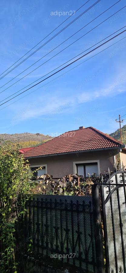 Casa de vacan?a la munte - 1