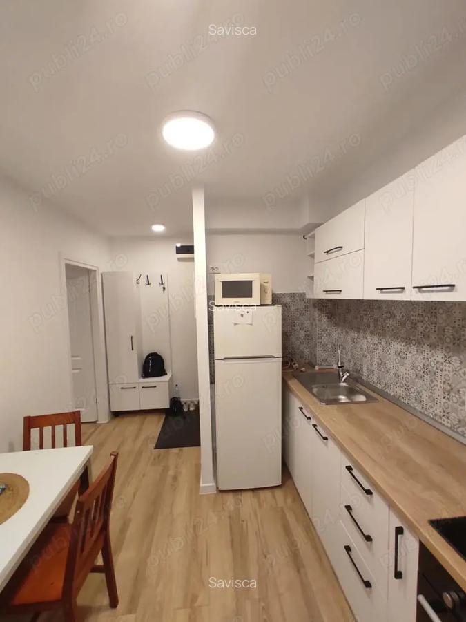 Inchiriez pe termen lung apartament la 5 min de UMF - 9