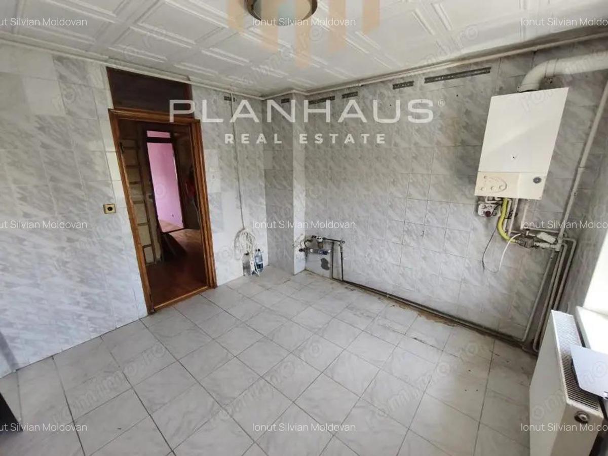 Apartament de vanzare 3 camere, Petru Rare?,etaj intermediar - 5