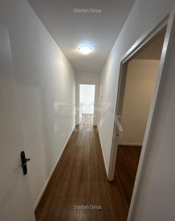 Apartament 3 Camere , Etajul 2 , Zona Alexandru Obregia - 12