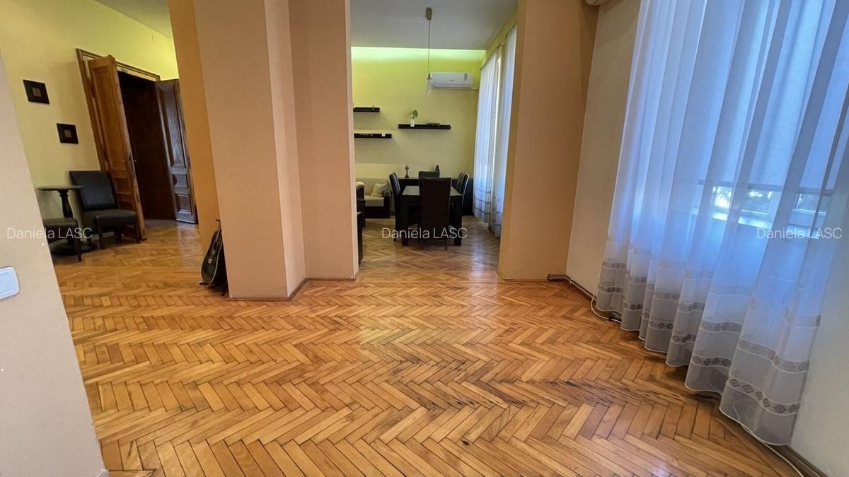 Apartament  spatios de vanzare intr-o cladire istorica - 6