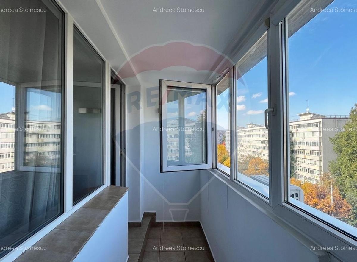 Vanzare apartament spatios,  3 camere - Metrou 1Mai - 24
