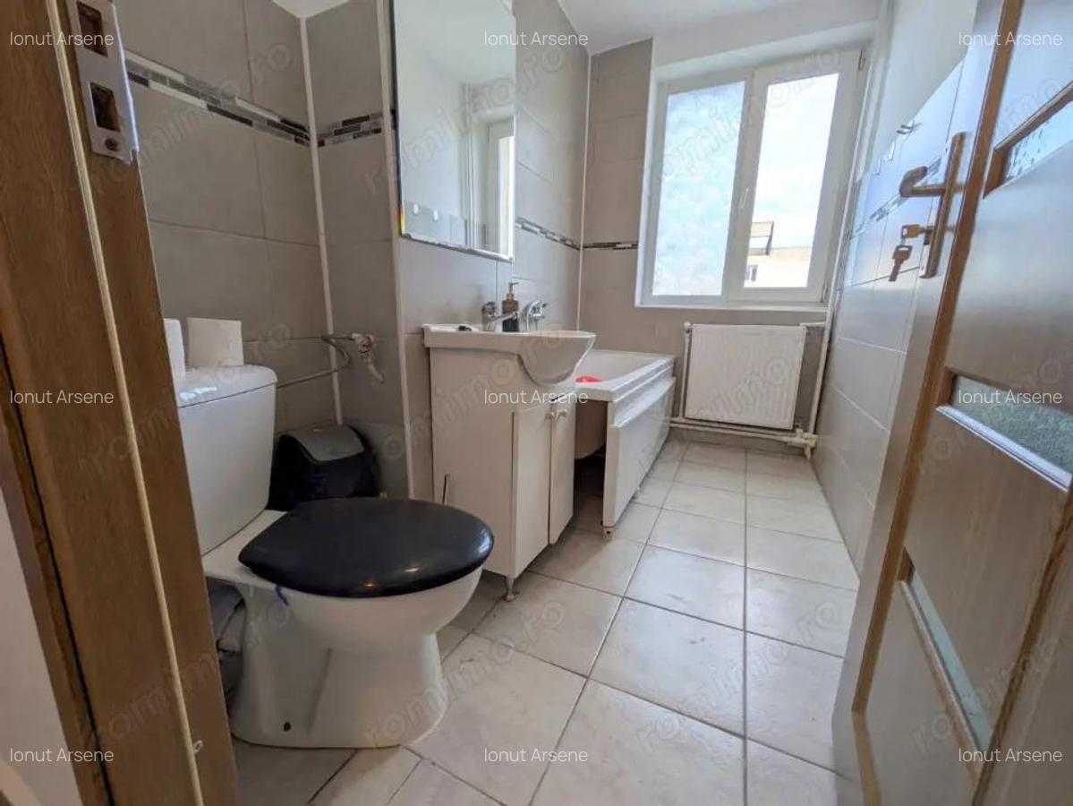 Orizont - STRADAL, Apart 2 cam decomandat, renovat, balcon lung - 5