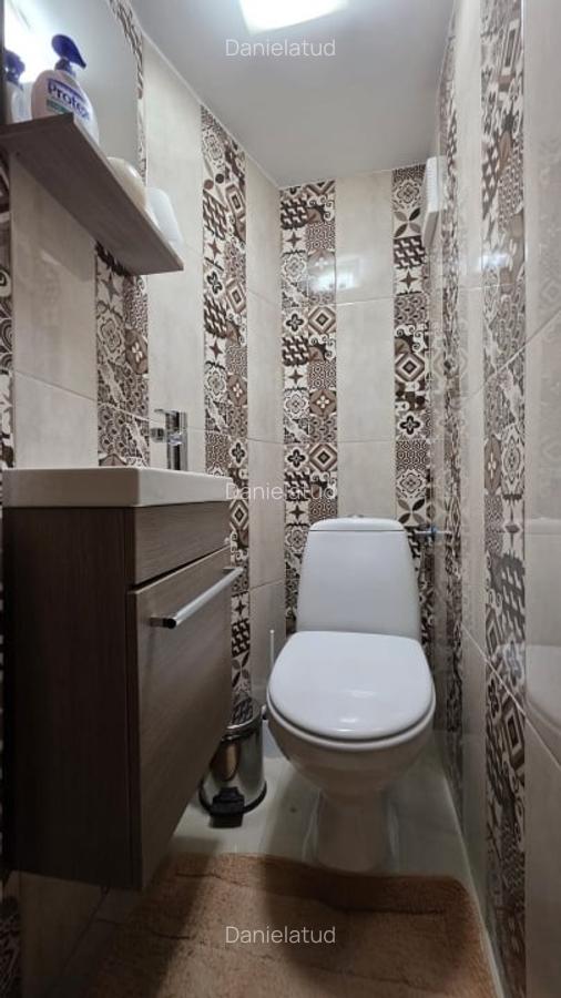 Universitate Batistei - TNB- Intercontinetal - 16