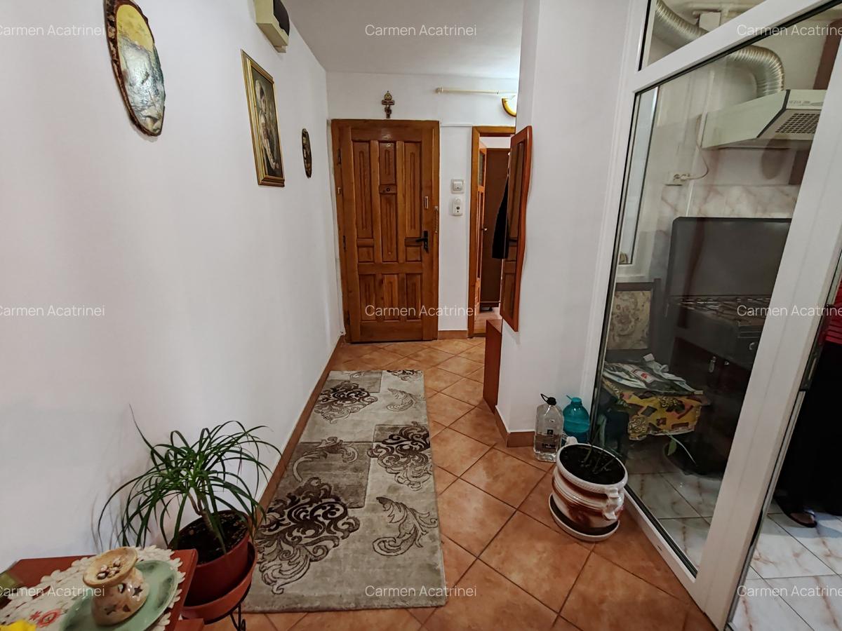 Apartament 2 camere ZARNESTI - BLOCURI - 14