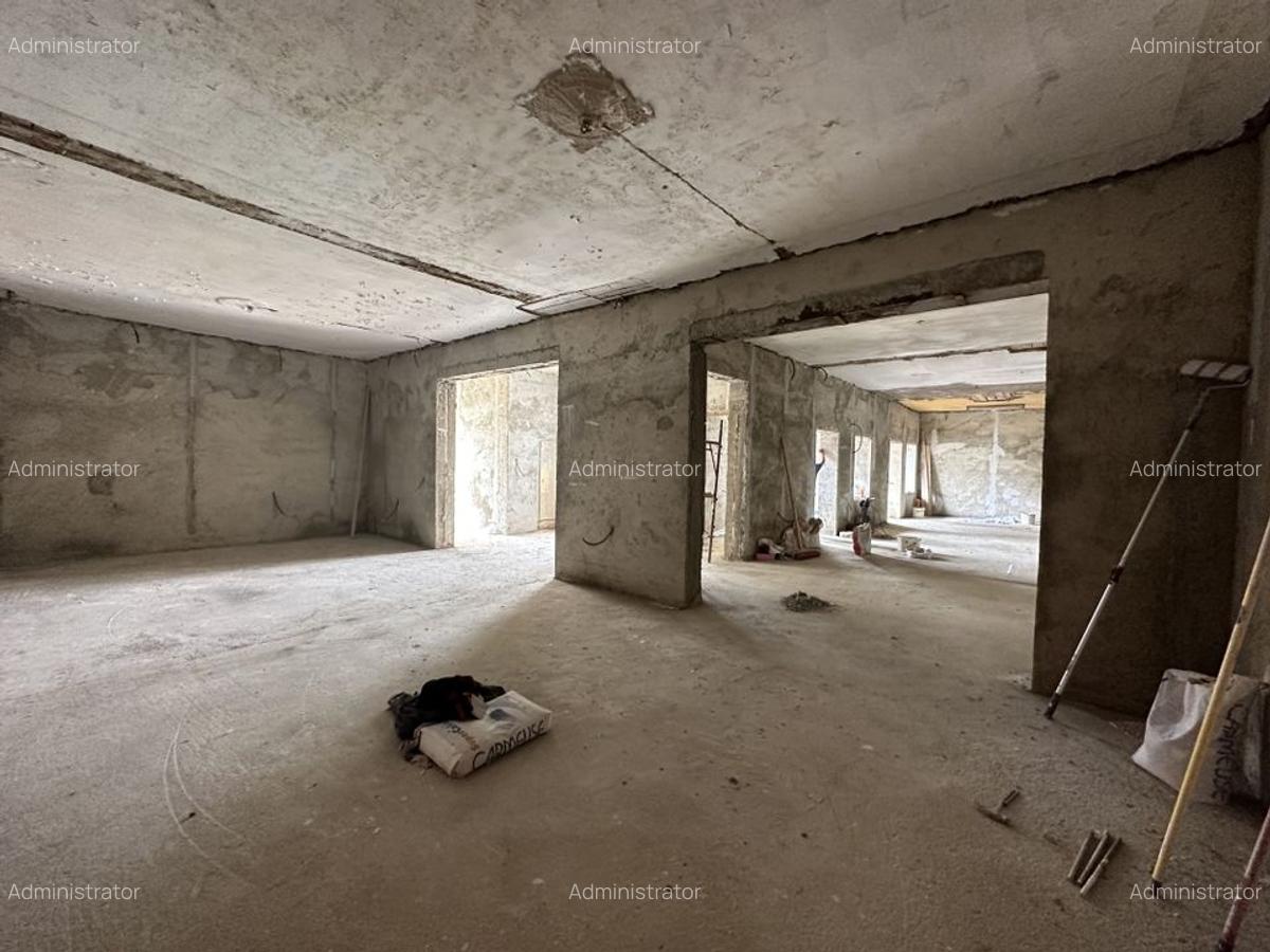 Spatiu comercial sau pentru birouri 150mp utili central, spre piata - 8