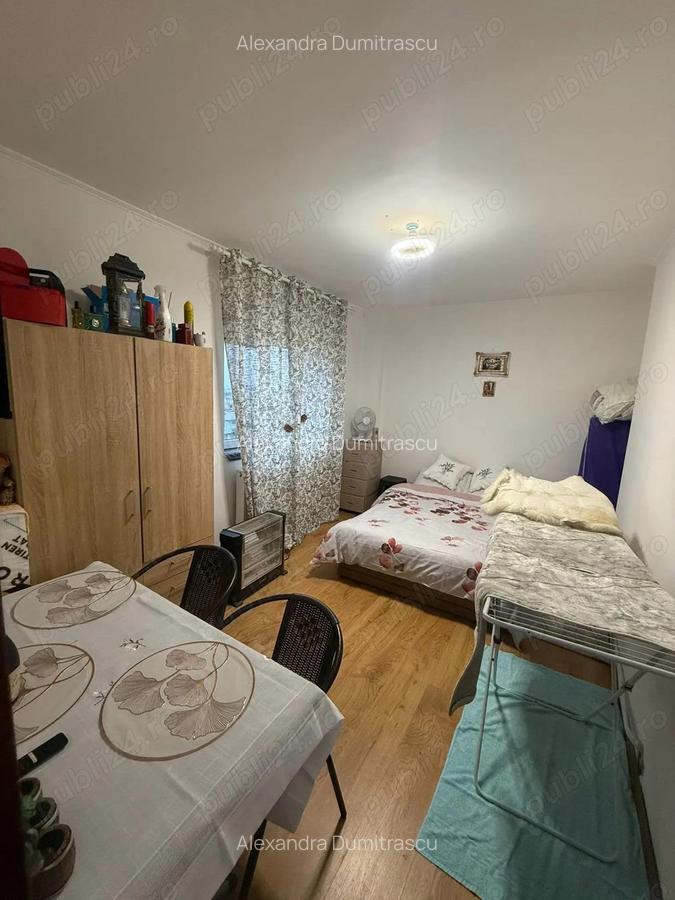 Garsoniera de vanzare Zona Comisia Centrala Pre?: 32.500 (negociabil) Etaj 3 din 4 | Inca - 1 Garsoniera de vanzare Zona Comisia Centrala Pre?: 32.500 (negociabil) Etaj 3 din 4 | Inca - 1