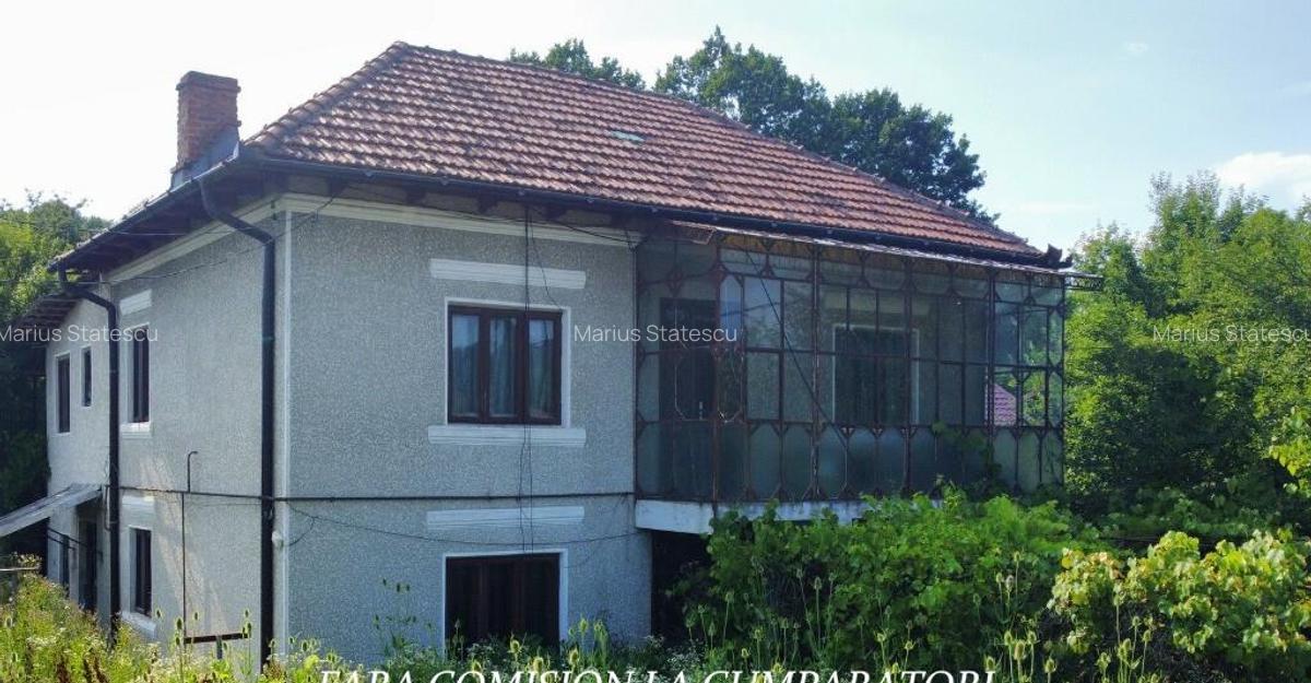 CASA CU TEREN 1730 MP, UTILITATI RACORDATE - 18