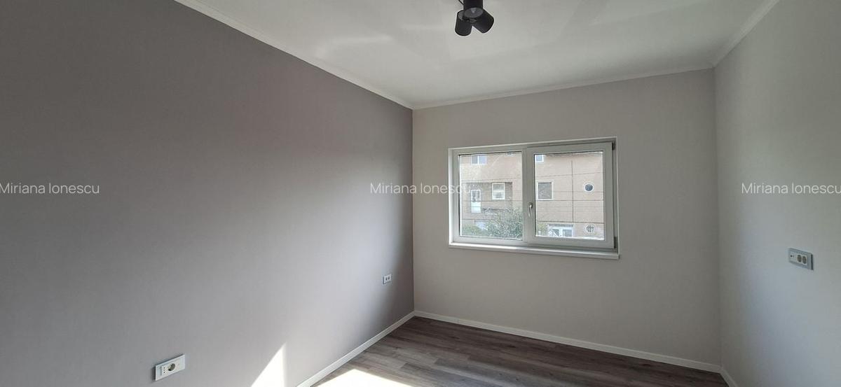 Duplex superb despartit prin garaj - 29