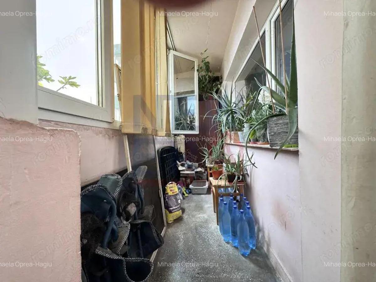 De vanzare-Apartament luminos, decomandat, cu 3 camere?oseaua Titulescu - 12