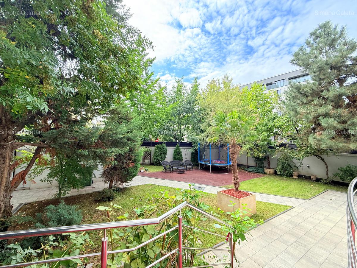 Vila spatioasa -12 camere- mobilata premium - zona Herastrau - 31