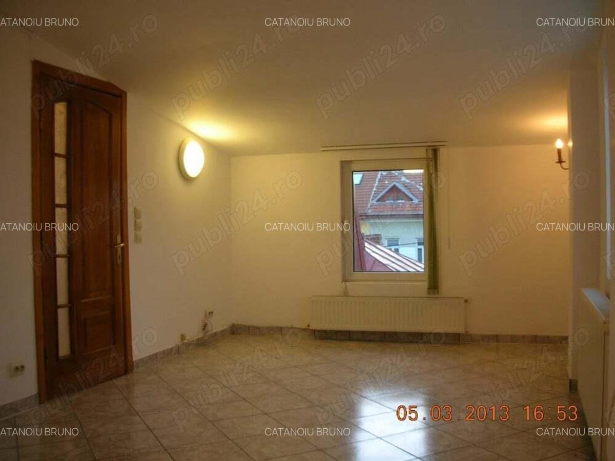 De inchiriat Vila ?i Casa singur in curte Floreasca - 9