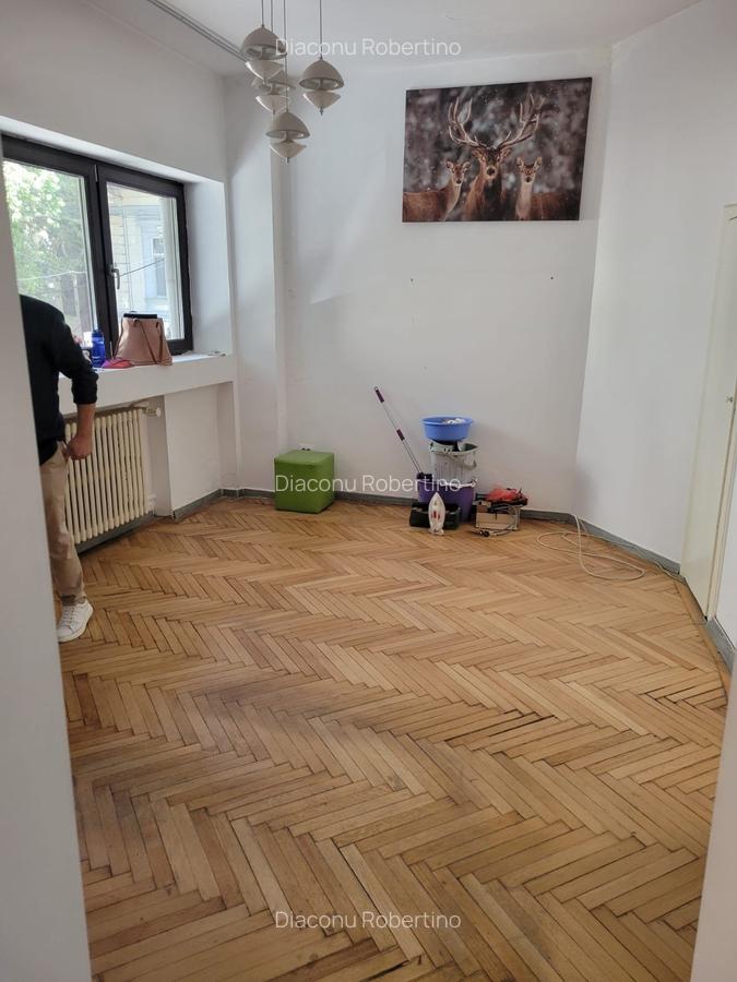 PROPRIERTAR INCHIRIEZ ap. 2 CAM, (parter inalt) str.ARMENEASCA colț cu Bd.CAROL - 4 PROPRIERTAR INCHIRIEZ ap. 2 CAM, (parter inalt) str.ARMENEASCA colț cu Bd.CAROL - 4