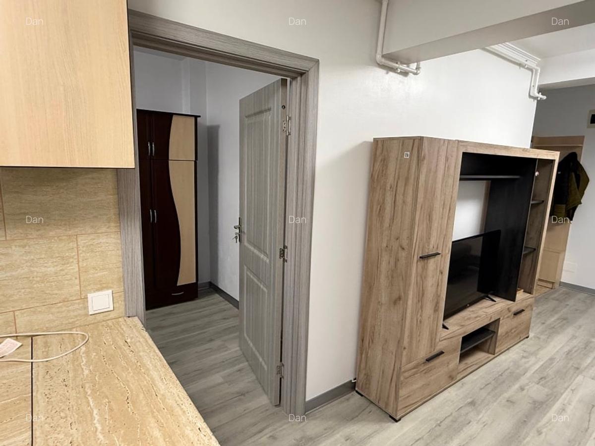 Închiriez apartament 2 camere ipe strada Edgar Quinet - 7