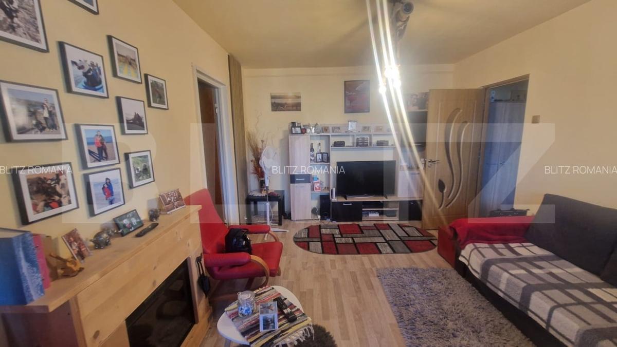 Apartament 2 camere Bdul Saturn, priveliste deosebita, camara, dressing - 1