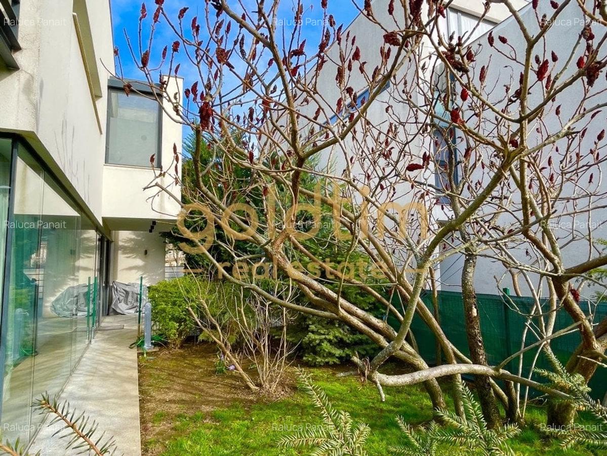 SUPERB/ ESQUISITE DESIGN/ GARDEN/ PARKINGS/ IANCU NICOLAE - 90