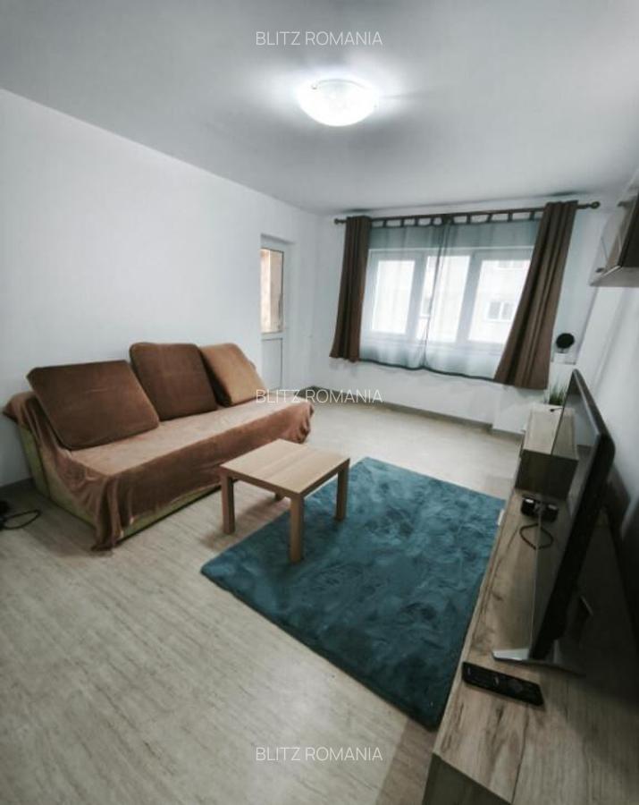 Apartament 3 camere, 64mp, etaj 3, zona Penny, Radauti - 4