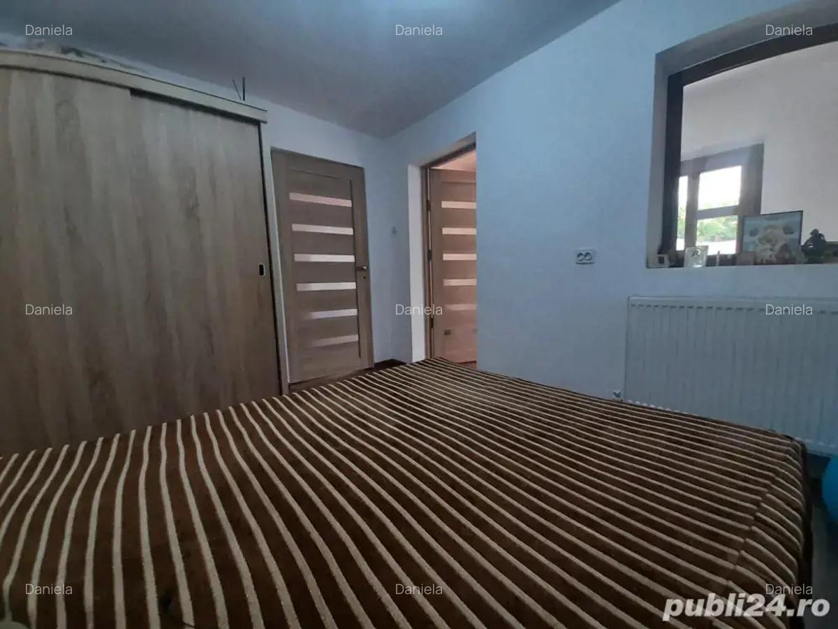 Proprietar, vand casa si spatiu stradal ... - 3