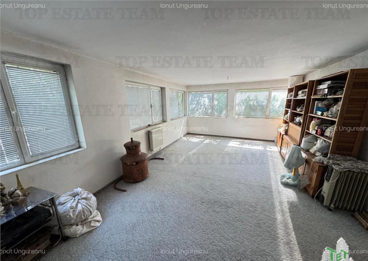 Casa de - Movilita, jud. Ialomita - 2000 mp teren, pozitie - 17