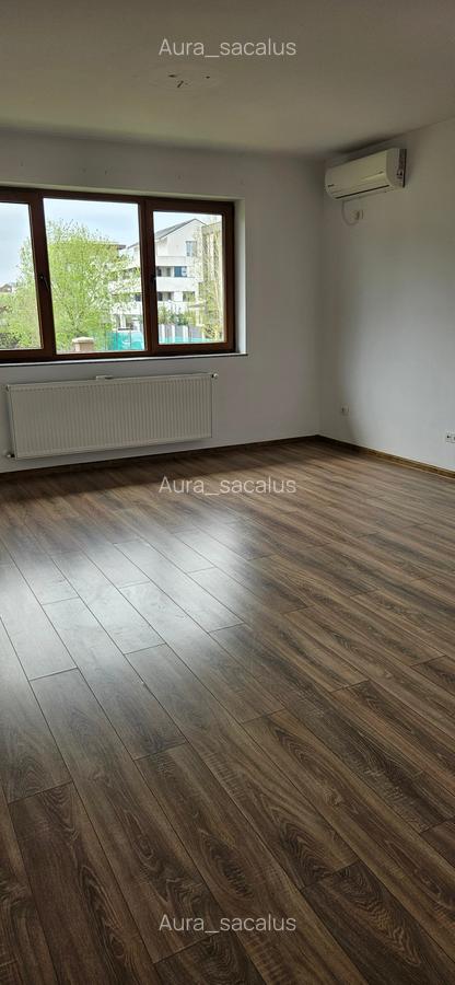 Apartament cu 3 camere decomandat în Sisești - 4