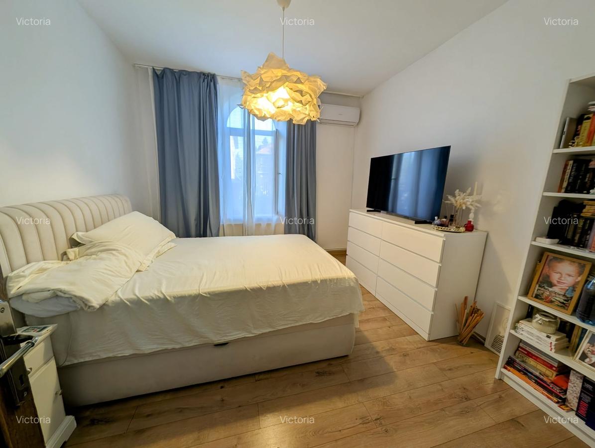 Plevnei-Casa Radio eleganta/robusta,9cam.D+P+E+M,renovata,curte generoasa,metrou - 9