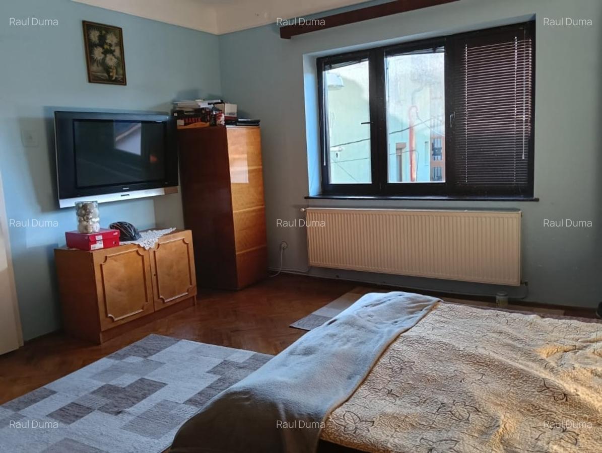 Apartament 4 camere, Etaj 1, Zona Ultracentrala - Piata Unirii - 2