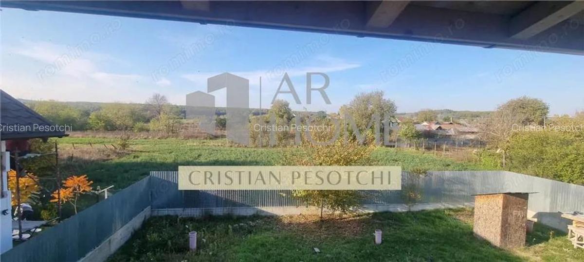 Vanzare teren intravilan 2054 mp, Comuna Plopu - 2