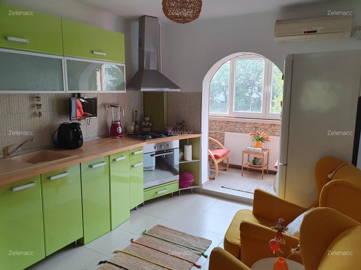 Proprietar, ofer spre vanzare un apartament cu 2 camere, bloc din 1984 anvelopat - 1