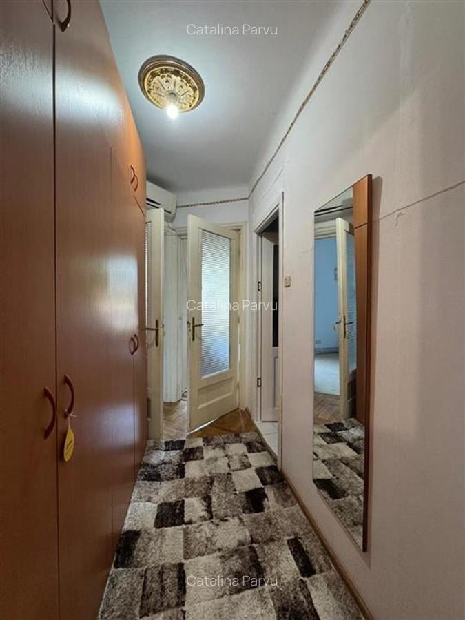 Apartament cu 3 camere semidecomandat, mobilat în Victoriei - 15
