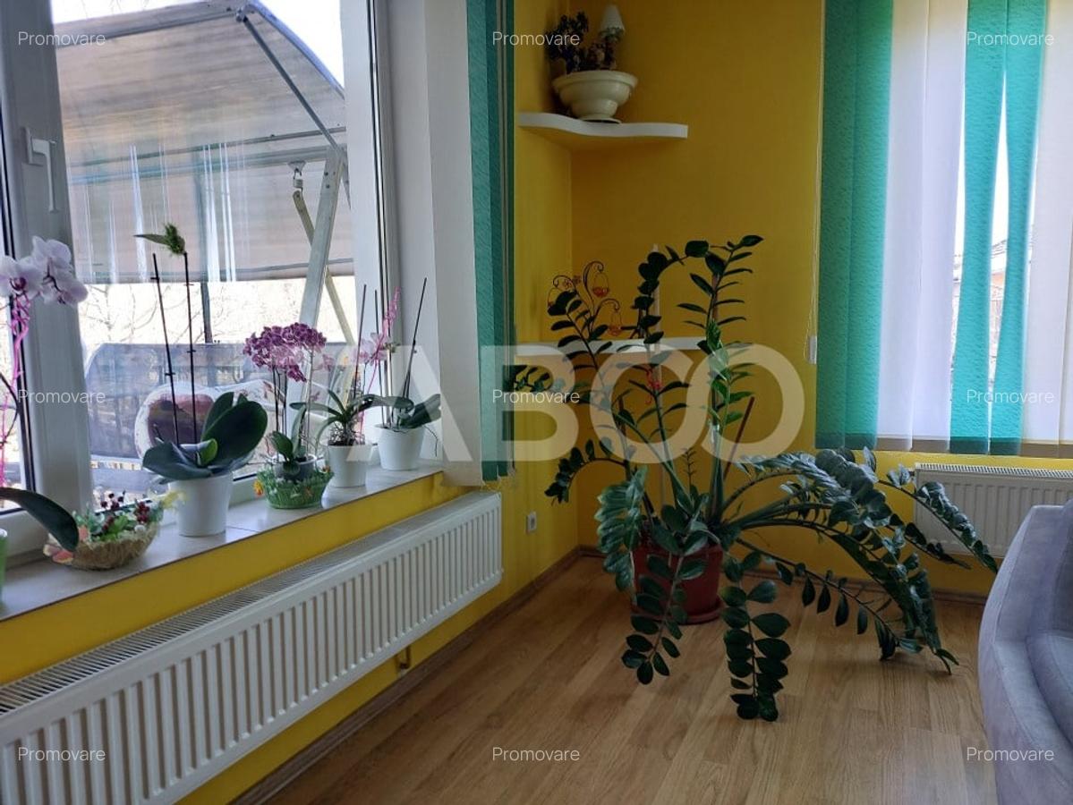 Casa individuala 4 dormitoare curte gradina zona retrasa in Cisnadie - 19