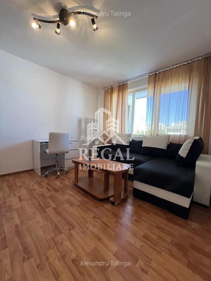 Apartament de inchiriat, 3 camere, Micro 4 - 1
