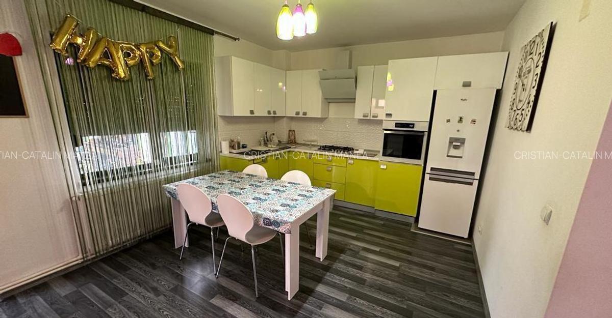 Casa 4 camere P+1, Lumina - 9